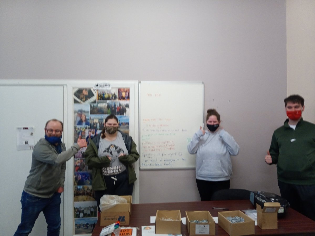 TrianglePandE's tweet image. Congratulations to all the Art of Brilliance participants at Alternative Angles Newtownabbey. Excellent and inspiring 10-point plan. Thank you for sharing your positivity. #artofbrilliance #positivity #Kindness @PatrickCordell @TNLComFundNI