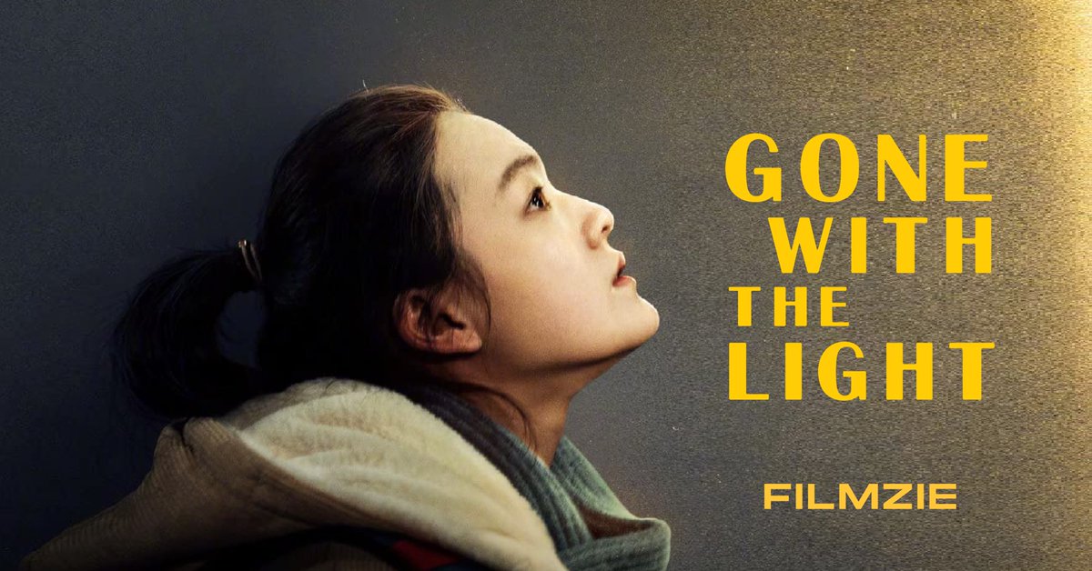 FilmzieOfficial's tweet photo. "Gone with the Light" revolves around a group of people that disappear after a mysterious light falls upon the city, leaving the survivors to try and unravel the mystery.
You can watch it on FILMZIE for free. https://t.co/BddZYvByk6
#gonewiththelight #chinesecinema #filmzie https://t.co/gQHBUumNM2