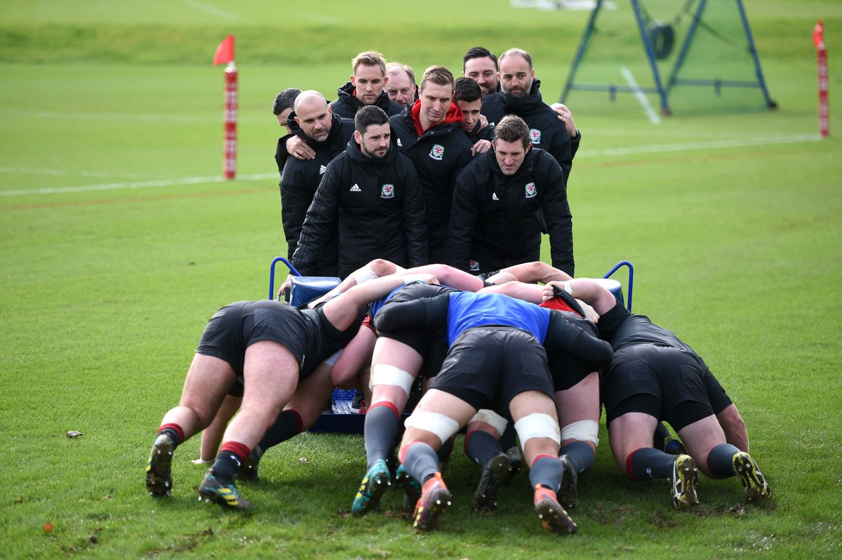 Rhino_Sport's tweet photo. 👊 The Rhino Powahouse Scrum Machine.

As used by Wales, the Powahouse has been designed to allow scrum units to maintain pressure after engagement through the use of an innovative head/ram/spring design.

Check it out via https://t.co/MXLwXCR9pM

#ScrumWeek #HomeoftheScrum https://t.co/n9XE8CTnEW