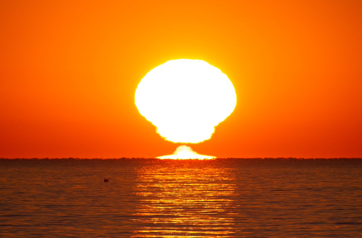 22/02/2022 ☀️
#FelizMartes 🌕