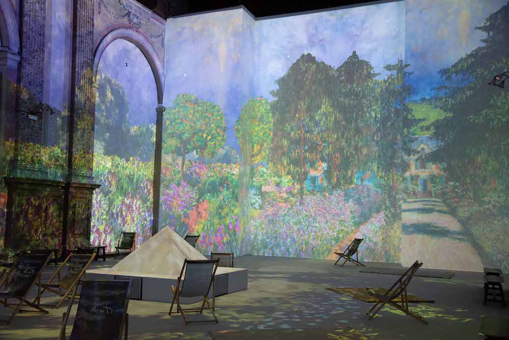 gazzettanapoli's tweet photo. La grande mostra internazionale “Claude Monet: the Immersive Experience” resta a Napoli fino al 31 maggio 2022. ...
leggi l'articolo ---> https://t.co/Y1n30OF44x
.
#arte #chiesadisanpotito #claudemonet #ClaudeMonettheImmersiveExperience #cultura

https://t.co/uFLgujFrKp https://t.co/e3Fr5g4Loj