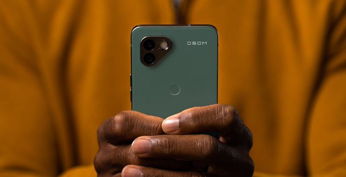 MobilizujemeCZ's tweet photo. Tvůrci legendárního Essential Phonu se vrací. Ukázali barevný OSOM OV1
https://t.co/Rlorlo29wB
#Essential #EssentialPhone #OSOM #OSOMOV1 https://t.co/H2N5DPvbRX