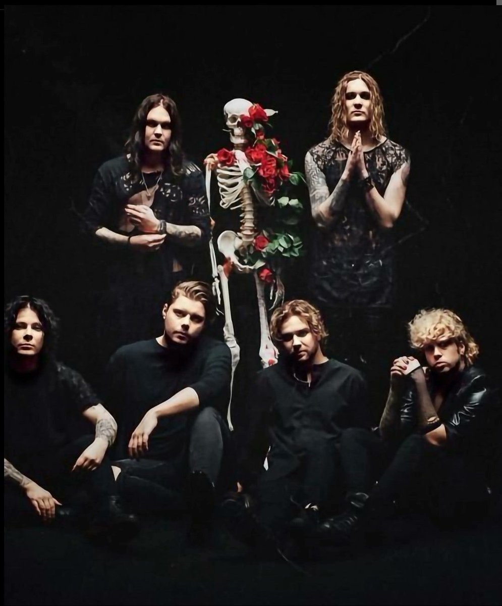 roseshippera's tweet photo. Я БУДУ ВОПИТЬ ОБ ЭТОМ ВЕЗДЕ, НО Я СДЕЛАЮ ФАНАРТ К НОВОМУ КЛИПУ BLIND CHANNEL, ИБО ДАЖЕ ОТРЫВОК НОВОГО ТРЕКА ЗАСТАВЛЯЕТ МЕНЯ ВИЗЖАТЬ ОТ ВОСТОРГА https://t.co/g72VSc0HCA