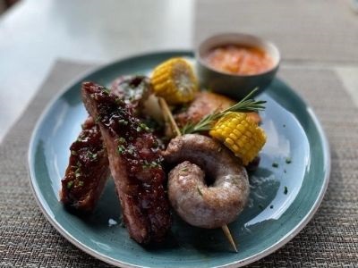 SandtonTourism's tweet photo. https://t.co/VcifecQeAZ Following the successful pilot run of its eat-in restaurants at 5 hotels last year, @CityLodgeHotels has introduced the #restaurants into all of its Town Lodges and Road Lodges. #diningin #accommodation #delicious #familymenu https://t.co/AFcBvGeYnK