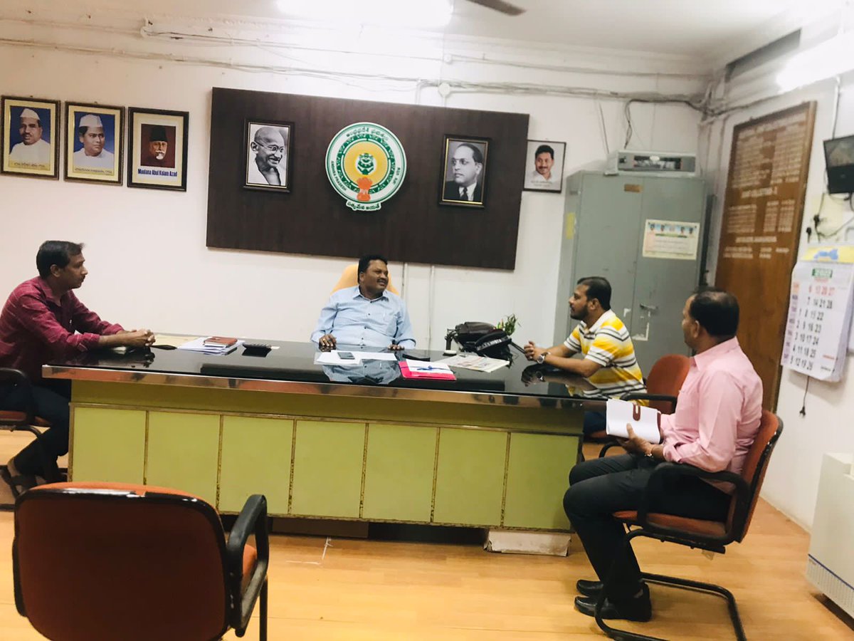 AP_Skill's tweet image. Had Meeting with #MagicBusFoundation team by Sri MKV Sreenivasulu Joint Collector (A&amp;amp;W) and @AP_Skill Team for Conducting various Trainings in #Dhone Constituency @kurnoolgoap