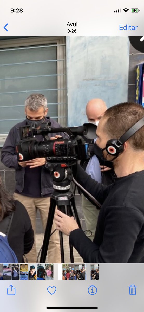 SalvemCAPSgr's tweet photo. Els professionals de @beteve ens han ajudat sempre amb les seves cròniques a difondre la nostra lluita pel #CAPNou igual que amb altres reivindicacions veïnals de tota la ciutat.
No podem perdre una televisió pròxima amb els veïns.
Estem amb vosaltres
#SuportMutu 
#SalvemBeteve https://t.co/aa515Ef0zw