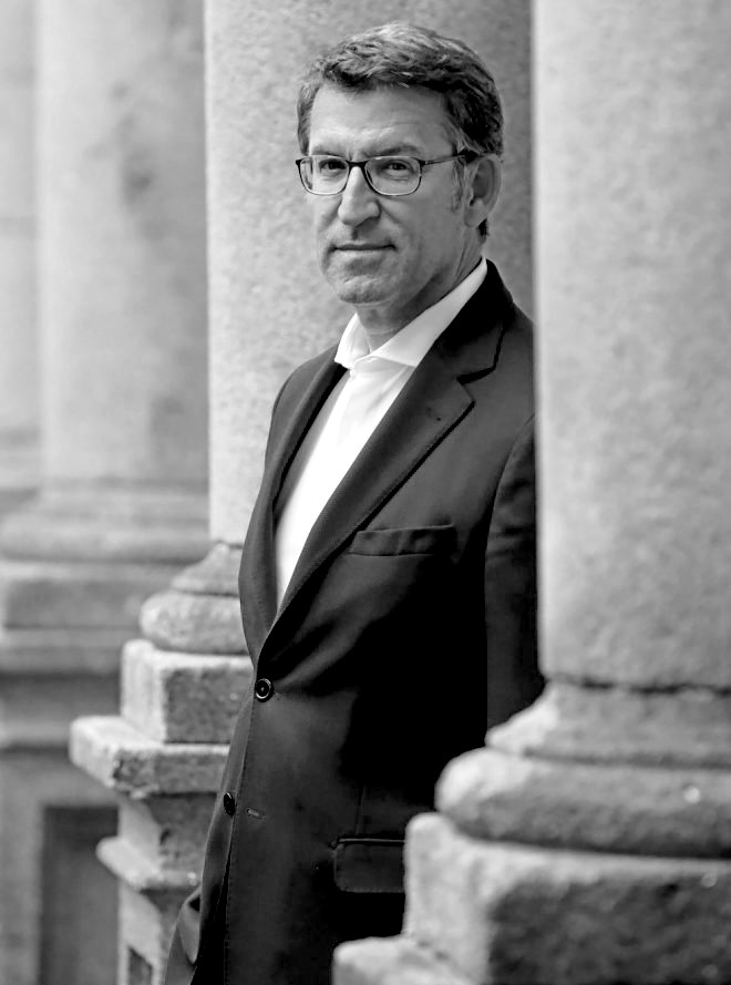 anluma99's tweet photo. FEIJÓO y el EMPOBRECIMIENTO de GALICIA: Después de 13 años de gobierno de Feijóo el índice de pobreza en Galicia supera el 22%, con más de 597.000 personas pobres según los últimos datos de la Red Europea contra la Pobreza. @publico_es https://t.co/hy5bHsOuxh