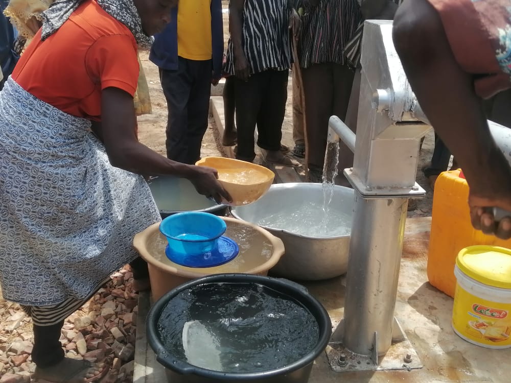 PeaceforlifeG's tweet photo. @NGOsource 
Peace for life Ghana continue to provide access to water for rural communities in northern Ghana. https://t.co/V0UhEwdJyp
