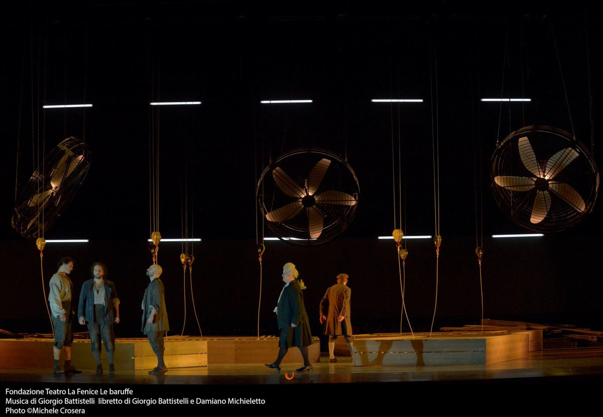 InArtAgency's tweet photo. Commissionata dal @teatrolafenice e liberamente tratta da #Goldoni, #LeBaruffe di #Battistelli debutta stasera.

La regia è a cura di #DamianoMichieletto e le scene di #PaoloFantin.

Con #MarcelloNardis e #LeonardoCortellazzi. In diretta dalle 19
https://t.co/7pejyYSekf https://t.co/vQnr4D72Br