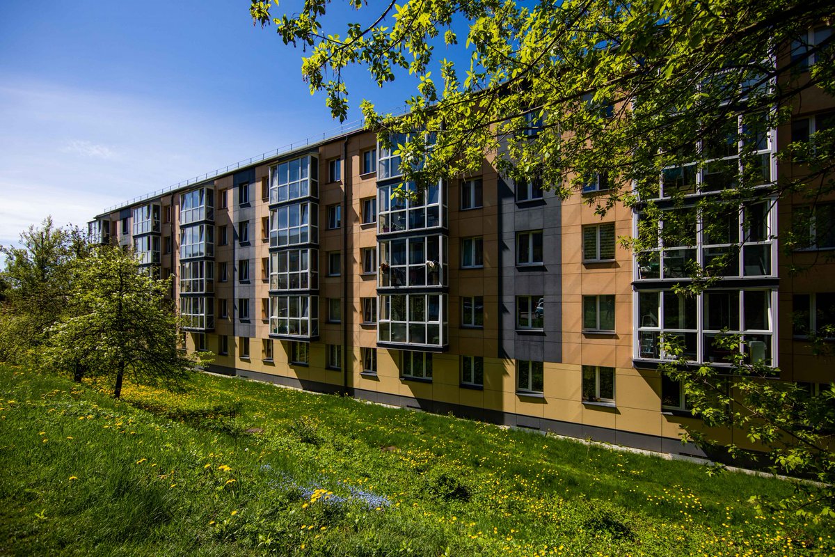 Next week on 1st March the #Revitalisation #Academy organised by <a href="/euki_edina/">EDINA</a>  is starting with Introduction to #energyefficiency and #urbanregeneration. Please register for the event here: survio.com/survey/d/C1R1X…