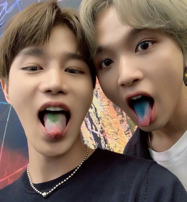 calsvap0rite's tweet photo. get well soon sun and moon 💛

#항상문태일이함께 #해찬이아프지말고
#해찬이와시즈니 #HAECHAN #TAEIL 
#AlwaysWithMoonTaeil #GetWellSoonTaeil https://t.co/yVbbo3NH1a