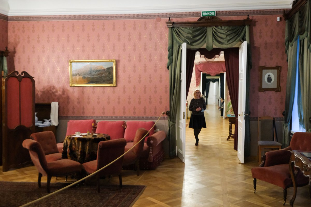 MuseumPushkin's tweet photo. Дорогие друзья!

23 февраля для посетителей открыты Мемориальный музей-квартира А.С. Пушкина, Мемориальный Музей-Лицей, Мемориальный музей-квартира Н.А. Некрасова и выставочные залы Западного и Восточного корпусов Музея-усадьбы Г.Р. Державина.
 #режимработы #литература #некрасов https://t.co/3lcIPeI5R1
