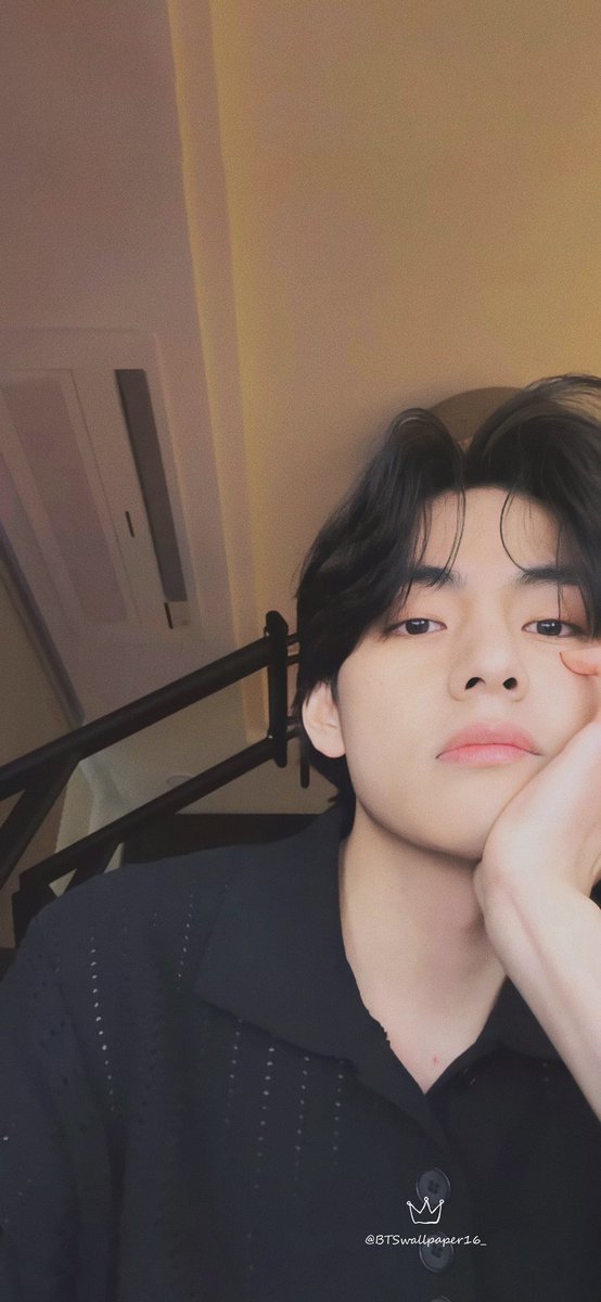 BTSwallpaper16_'s tweet photo. [V] INSTAGRAM HD WALLPAPER &amp; LOCKSCREEN 

- retweet to share/use

#BTS #V #TAEHYUNG #BTSWALLPAPER https://t.co/fsce4m105g