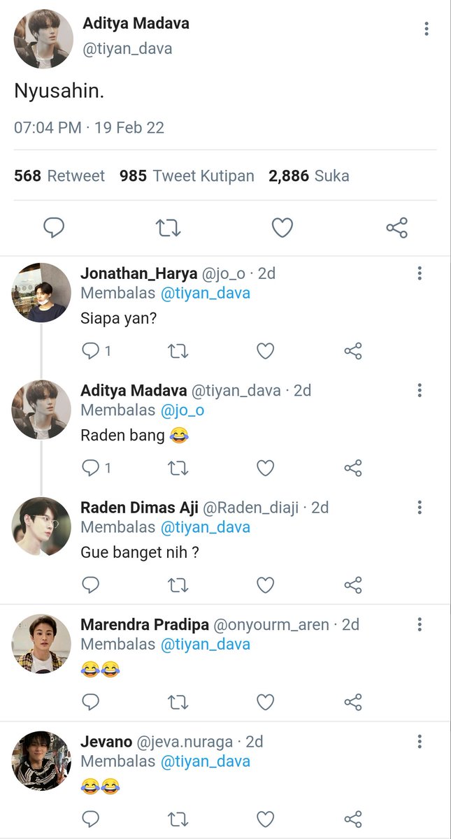 onmlee_'s tweet photo. -- Taeyong three tweet au --

✨ Kating galak pt.2 ✨
Munduran dikit, galaknya kelewatan. https://t.co/mryoOM35qG