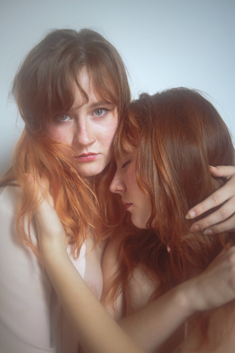 MoonessenceB's tweet photo. Da: Enlacées
Con: Ines e Mathilda 🖤
Trovate altro qui⬇️
https://t.co/EC2CAyc1Vp https://t.co/NYhBZyFsnc