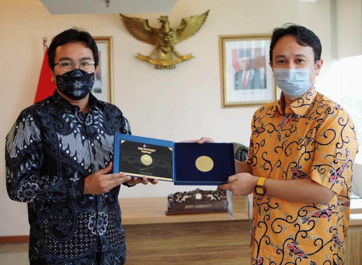 HOT NEWS ‼️
CEO &amp; CO FOUNDER BabyBali is holding a meeting with a big figure, the deputy minister of trade of Indonesia, Mr. Jerry Sambuaga
Of course we are very grateful to him for his time, and you need to know
He will help us to list on the biggest exchange in Indonesia 👀🔥🚀