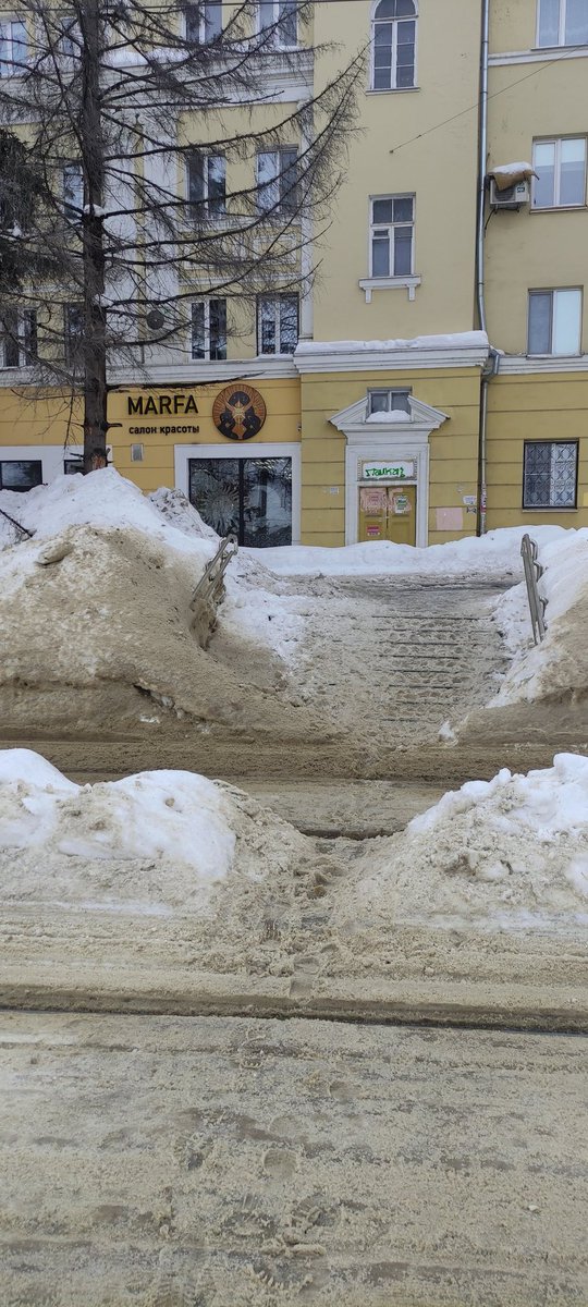 Лариса С tweet media