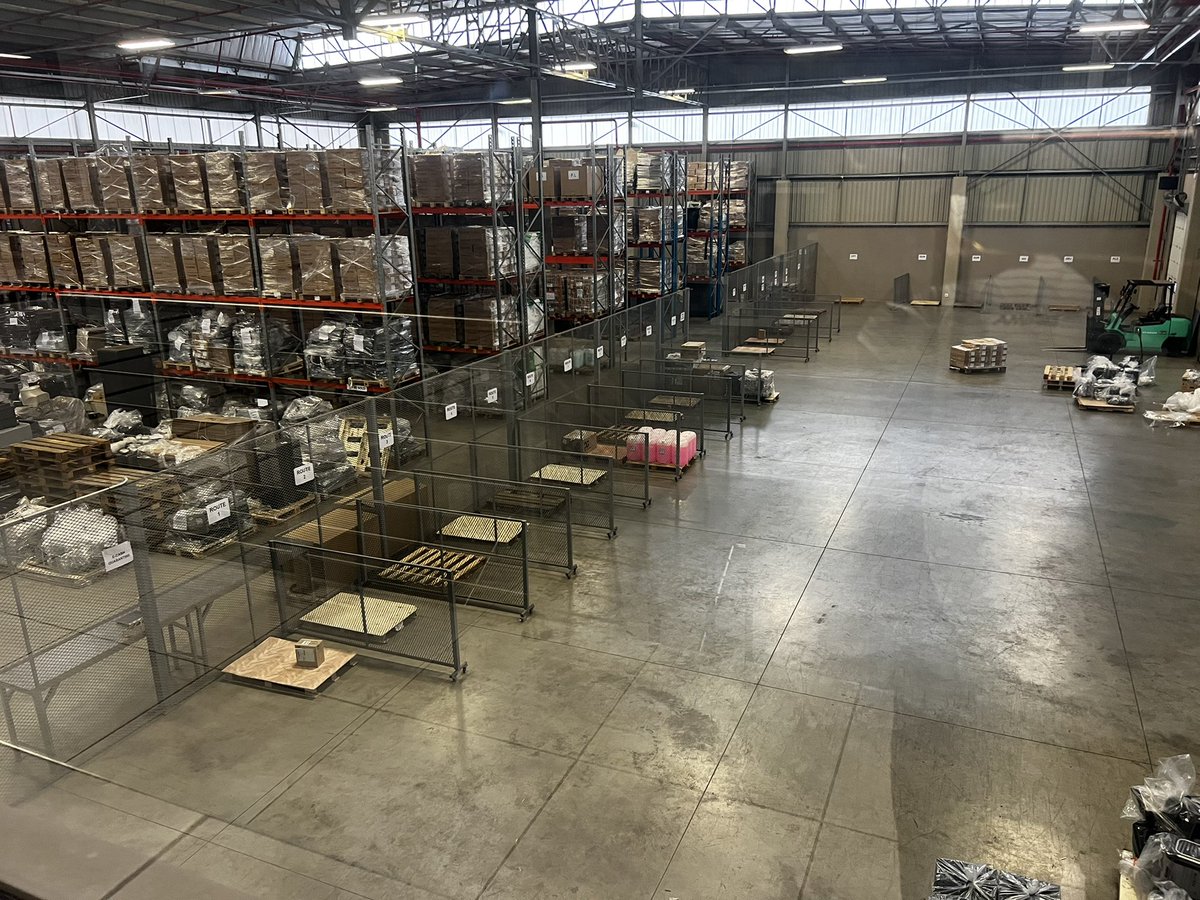 tshepomekoa's tweet photo. In scaling the brand BRIMA. I had winning strategies but I also HAD embarrassing mistakes and dark moments of defeat. 

But I WON’T give up! 

#Brimalogistics #brimatech #brimacafe https://t.co/0O6TOMPS1v