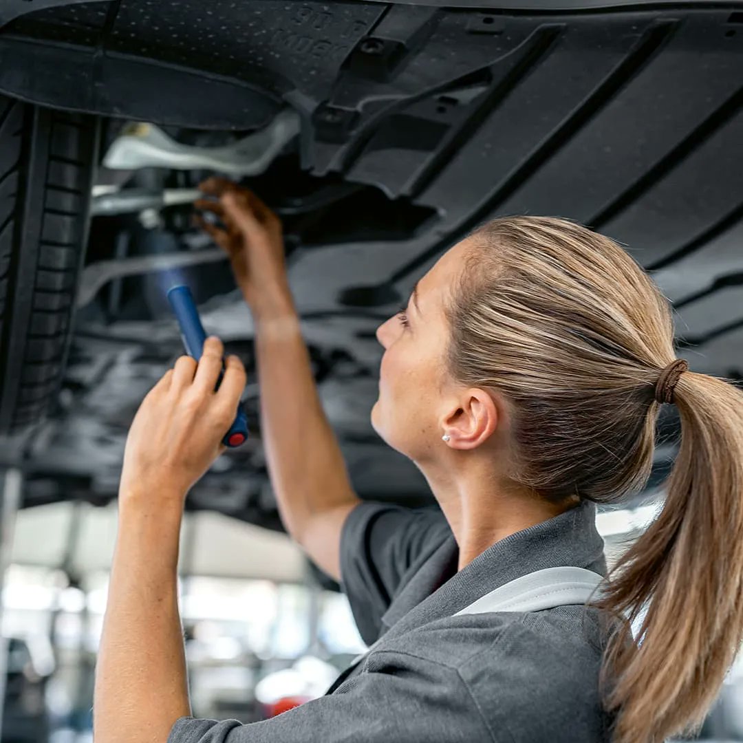 Are you a highly-skilled Technician with a drive for excellence? Well, fantastic news, we’re hiring.
If you have experience, a passion for cutting-edge technology, a full driving licence and plenty of team spirit, we’d love to hear from you. 
bit.ly/3mW2JdT