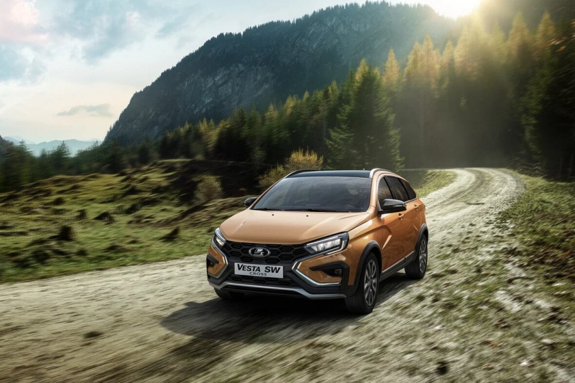 ainsider's tweet photo. 2022 Lada Vesta.
.
#2022LadaVesta #LADA #LADAVesta https://t.co/eIow170X4k