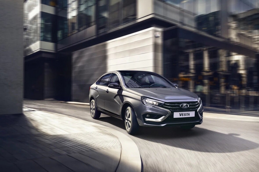 ainsider's tweet photo. 2022 Lada Vesta.
.
#2022LadaVesta #LADA #LADAVesta https://t.co/eIow170X4k