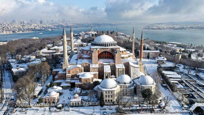 dlrogl's tweet photo. Hagia Sophia #5
#NFT #NFTCommunity #Ethereum #kriptopara #Influentialnft https://t.co/FPSyHlCJK8