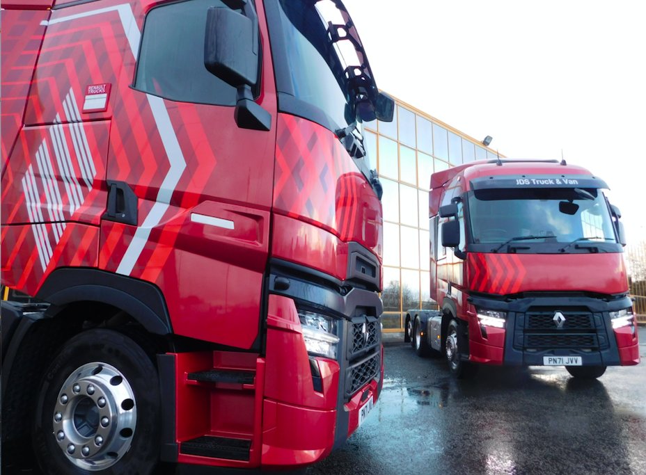 jdstrucks's tweet photo. Renault Trucks Evolution Demonstrators!
 
JDS Trucks have put two new Renault Trucks UK  #Evolution demonstrators on the road! A new #RangeT #Evolution TAG 480 and a #RangeT #High #Evolution Mid-Lift 520.

https://t.co/MlLCpA0Hv8

#jdstrucksandvans  #renaulttrucks #JDSTrucks https://t.co/4pMgC6rDLK