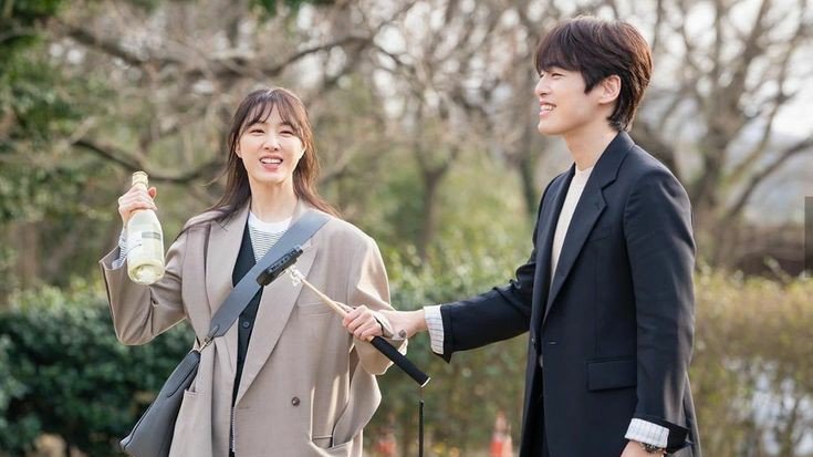 Хён бин с женой. Шим хён така, сая. Независимая жизнь хен сим. Сон е-джин и хен бин свадьба. Актриса похожая на чонгука.