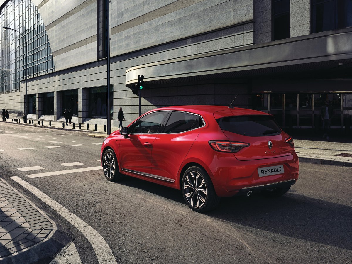 opcZA's tweet image. otherpeoplescars.co.za/driven-renault…

The @Renault_SA  Clio is criminally underrated as a hatchback despite having a loyal (if small) fan base here in Mzansi. This is the fifth coming, and it deserves a spot on your driveway. Here's why according to @KyleSplice.