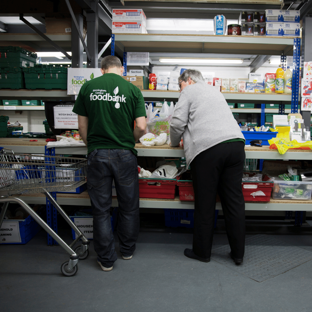 TrussellUK's tweet photo. 🧵 Did you know that nearly half of people referred to food banks in our network are in debt to the government?

We’ve been working closely with people who have experience of being in #Debt to the government - here’s four things we learnt. 👇 https://t.co/IWrL3YsDB0