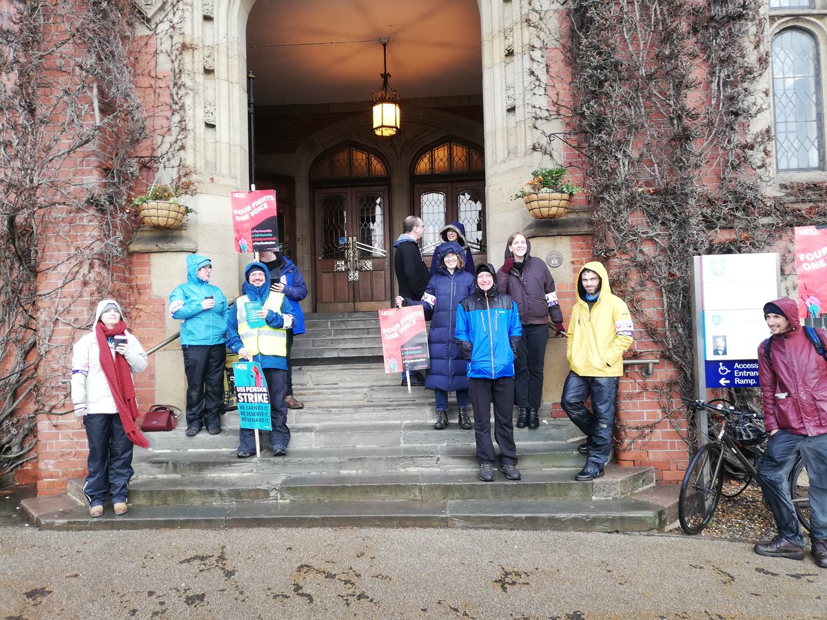Julielizk's tweet photo. Love power and birthday wishes to @Sam_Marsh101 from Firth Court @sheffielducu. Hope you get everything you asked for! https://t.co/1tApUshDtB