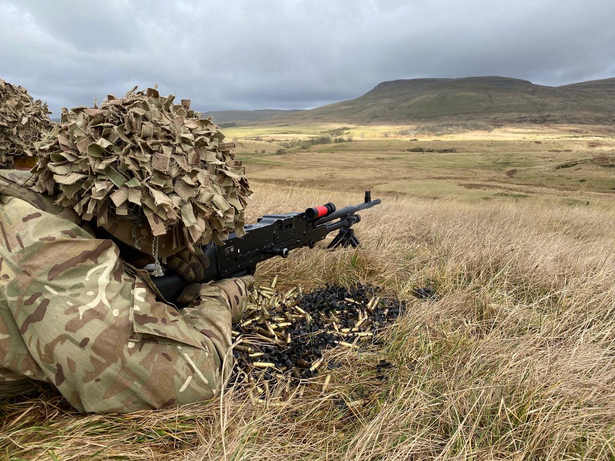 colonel_lisa's tweet photo. So good to visit 4 @LANCS_REGT live firing this week. Many smiling faces taking time off civilian life to develop their Army Reserve career. Thanks to all the PRTs and planners for varied progressive and challenging training
@The_Black_Rats 
@NorthWestRFCA https://t.co/V86MAnbD6Q
