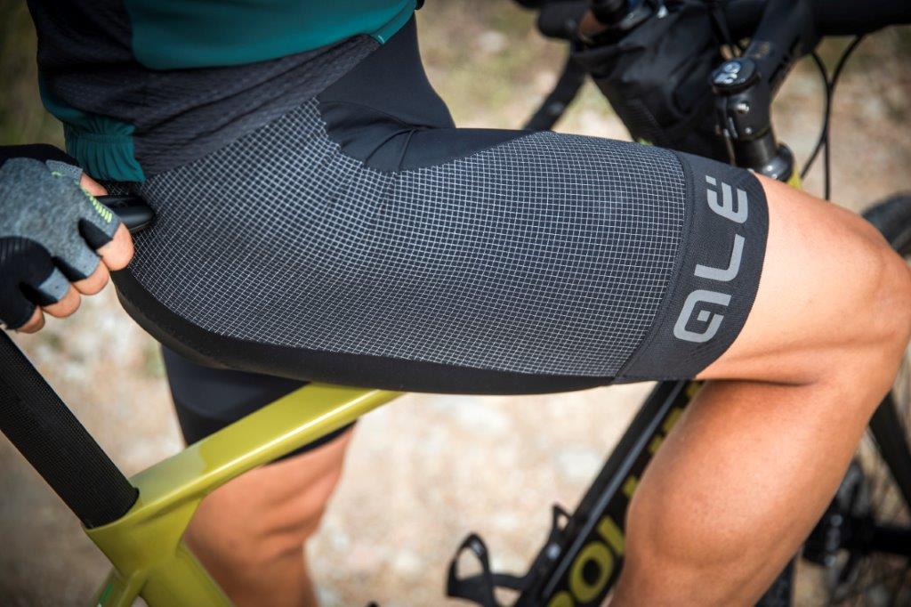 VeloUK's tweet photo. News: ALE Spring-Summer Collection

Clothing supplier to Cams Basso, Brother UK/Orientation Marketing, Bike Exchange, Groupama FDJ &amp; Bahrain Victorious has unveiled its Spring/Summer collection
https://t.co/aWL7bHiSso

@Paligapltd  | @ALE_cycling |  #iAmAle | #CustomCycling https://t.co/t8QKtHDnu1