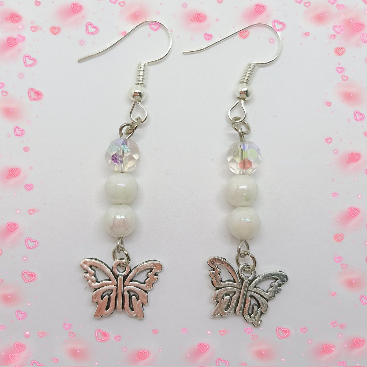 ShopChelly's tweet photo. 𝓬𝓱𝓮𝓵𝓵𝔂 earrings collection ♡˖꒰ᵕ༚ᵕ⑅꒱ available on shopee (link in bio) https://t.co/dvZTaVHu21