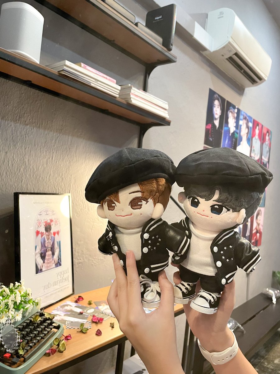 forgetmenot0214's tweet photo. thank you for coming down and celebrate jaehyun day with us! (｡◠‿◠｡) remember to post your pictures from the event and participate in our hashtag event by this weekend if you are interested to join our poster giveaway ☺️ our fanpacks are still available for purchase as well! https://t.co/AZXkh14vwZ