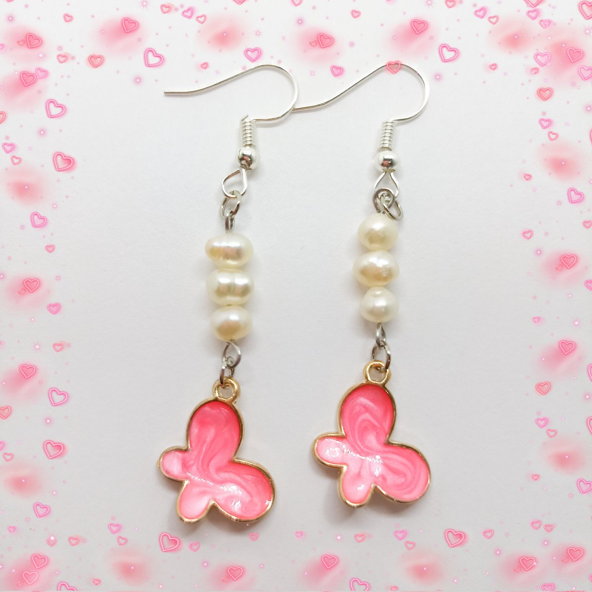 ShopChelly's tweet photo. 𝓬𝓱𝓮𝓵𝓵𝔂 earrings collection ♡˖꒰ᵕ༚ᵕ⑅꒱ available on shopee (link in bio) https://t.co/dvZTaVHu21