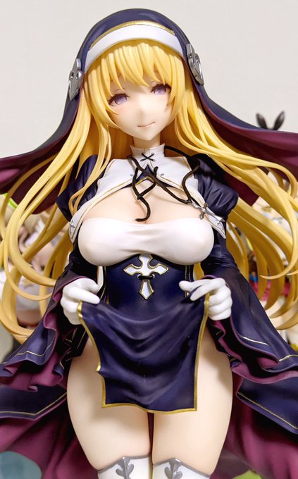 一足先にシャルロットさんのサンプル品を頂いちゃったよ! う～～んえっち…たまらん…
キャストオフ状態のパーツは貰ってないのでそっちは発売後のお楽しみ。
※量産前調整時のものを頂いたので販売される実物とは差異があるかも、との事です 