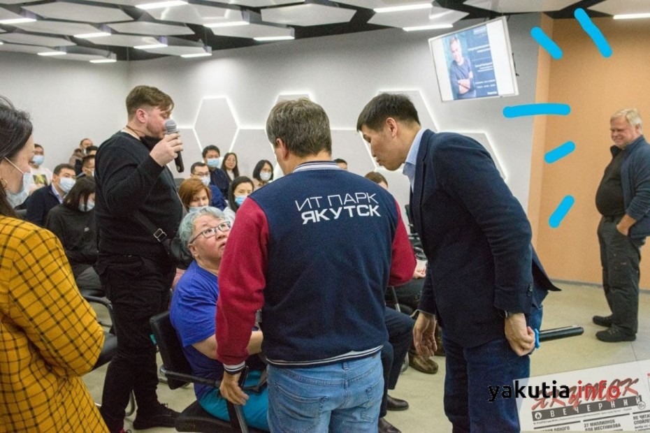 Хотели угодить Касперскому: Подробности конфликта между министром и журналистом: yakutia.info/article/203457