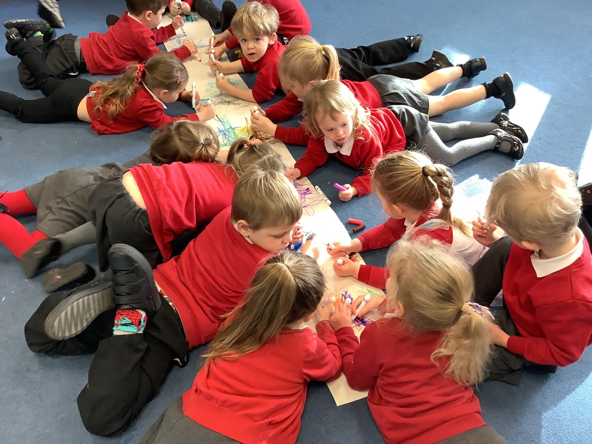 NurseryOPS's tweet photo. The children are learning to ‘Squiggle Wiggle’ to help build up their muscles for writing! #SquiggleWiggle #earlywriting https://t.co/chLLCgjHxT