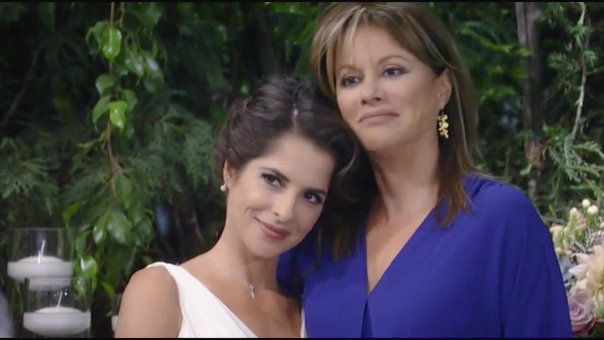BestofKellyM's tweet photo. #Samlexis #DavisGirls #GH 😍 https://t.co/CA0ah2cEug