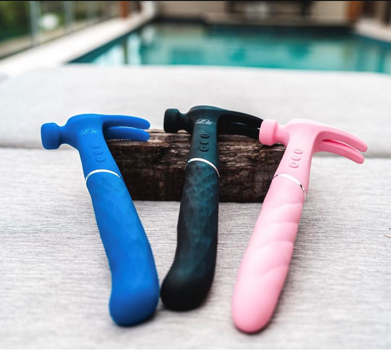 shotsmedia's tweet photo. 🔨 LOVE HAMMA 🔨
We have added a new and EU exclusive brand to our range: Love Hamma. The items look like a regular hammer, but are actually sex toys. The unique design will satisfy your senses. Check out the full range on our website!
#shots #shotseurope #lovehamma https://t.co/o6Yo3Yi4o5