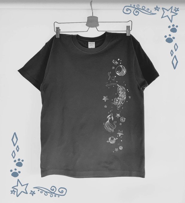 そして新作です!
夜空をお散歩するアスティリアのTシャツです。まだまだ寒いですが、これからの季節、春に向けて早く暖かくなってほしいなーって思って作りました。
ハイカラ雑貨店ナツメヒロさんで発売中です!よろしくお願いします!

#猫の日 #cat #猫 #スーパー猫の日 