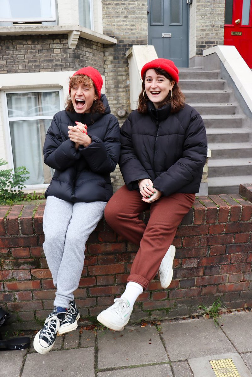 chloenelkin's tweet photo. Award-winning writer #GemmaBarnett is bringing her debut full-length play Agatha to @ThePleasance 

A gig-show fusing spoken word, dialogue and music, @AGATHATheShow tells the story of three generations of women battling lost dreams and each other!

⬇️ ⬇️ 
https://t.co/PKhqJiAojF https://t.co/GDG6nM4IKM