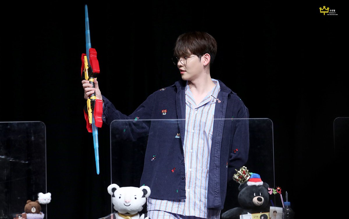 220219 

🦁💤

 #업텐션 #노수일 #쿤 #UP10TION #KUHN

<a href="/UP10TION/">업텐션(UP10TION)</a>