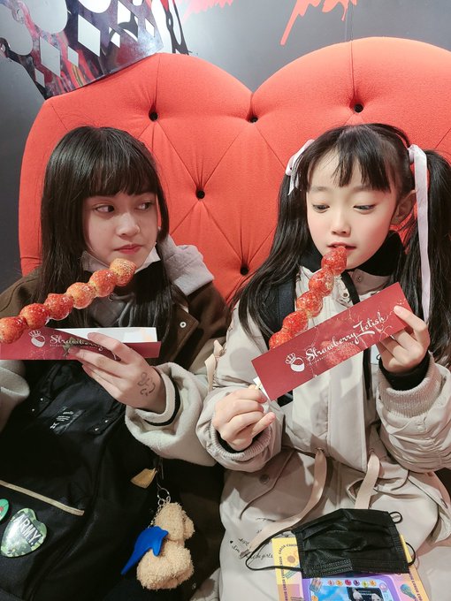 Twitterのコスプレ画像15