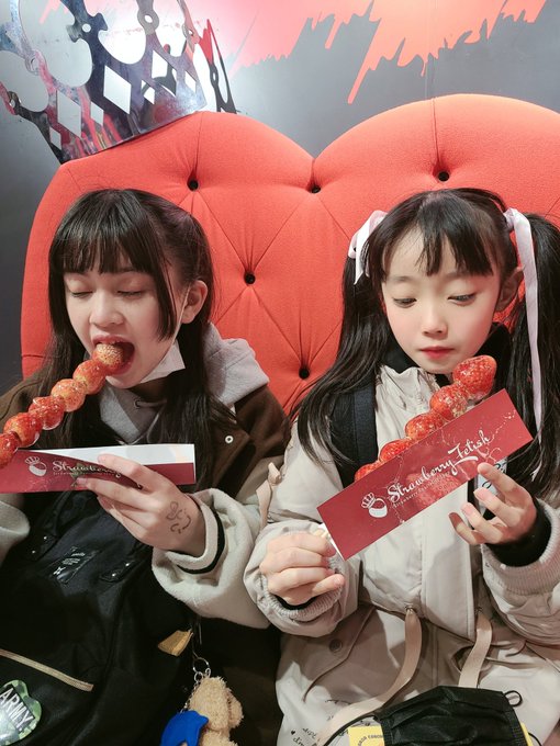 Twitterのコスプレ画像18