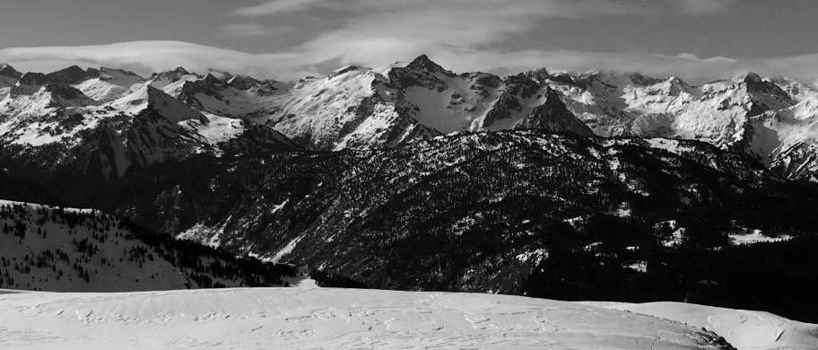 INSCRIPCIONS OBERTES!

63è Ral·li d'Esquí de muntanya del CEC
Val d’Aran
6 de març de 2022
Amb un recorregut de llarga distància, inèdit, pels paratges més alpins dels Pirineus

rallicec.cat

#esquidemuntanya #skimo #campionat #rallicec <a href="/cec_cat/">Centre Excursionista de Catalunya</a> <a href="/pomoca/">Pomoca</a>