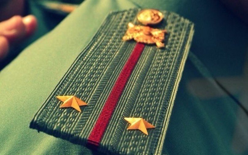 Уважаемые жители‼
⭐ В День Защитника Отечества, который отмечается 23 февраля, предлагаем провести флешмоб «Звездная слава России».
Выложите в соцсетях фотографии свои или своих родственников со звездами на погонах, расскажи о них и поставьте хэштег 👉🏻#МойЗащитникОтечества