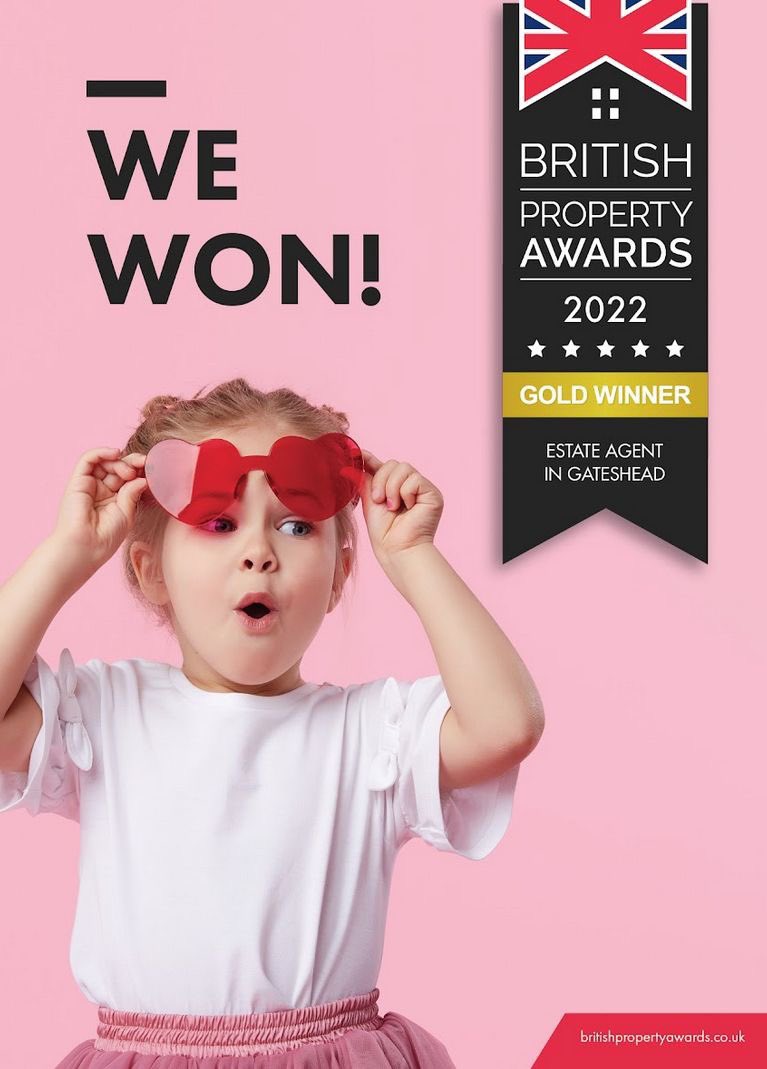 CarouselEstate's tweet photo. #britishproperty #neagents #gateshead #sellinghouses #proud #CustomerService https://t.co/AFbed682YS