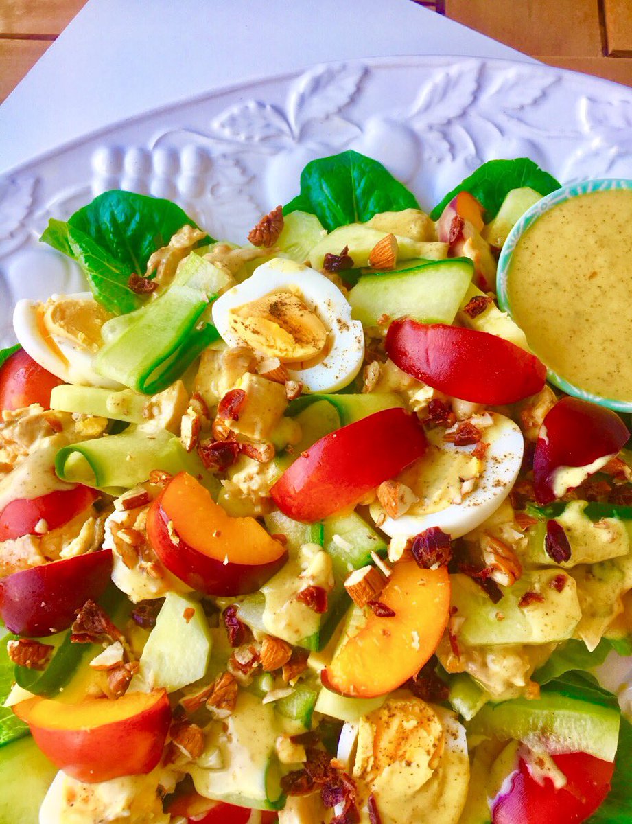 CORONATION CHICKEN SALAD 

Lunch anyone? 

#CoronationChickenSalad #ColourfulSalad #SaladPlatter #SummerSalad #LunchOutside #MauriciasRecipes #SouthAfricanFoodies